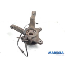 Renault - Kangoo - Fusee links-voor