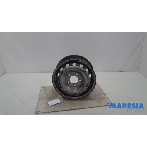 Renault - Master - Wheel