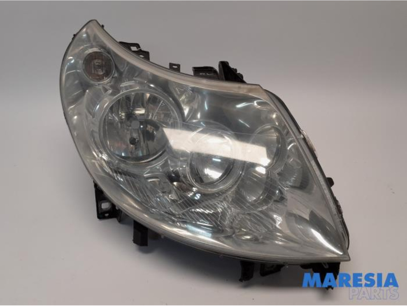 Fiat - Ducato - Phare droit