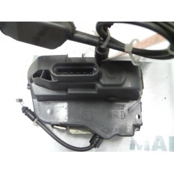 Renault - Megane - Rear door mechanism 4-door, right