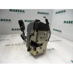 Renault - Megane - Rear door mechanism 4-door, right