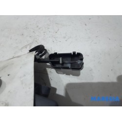Renault - Megane - Rear door mechanism 4-door, right
