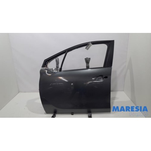 Peugeot - 208 - Tür 4-türig links vorne