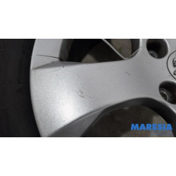 Peugeot - 3008 - Sportvelgenset + banden