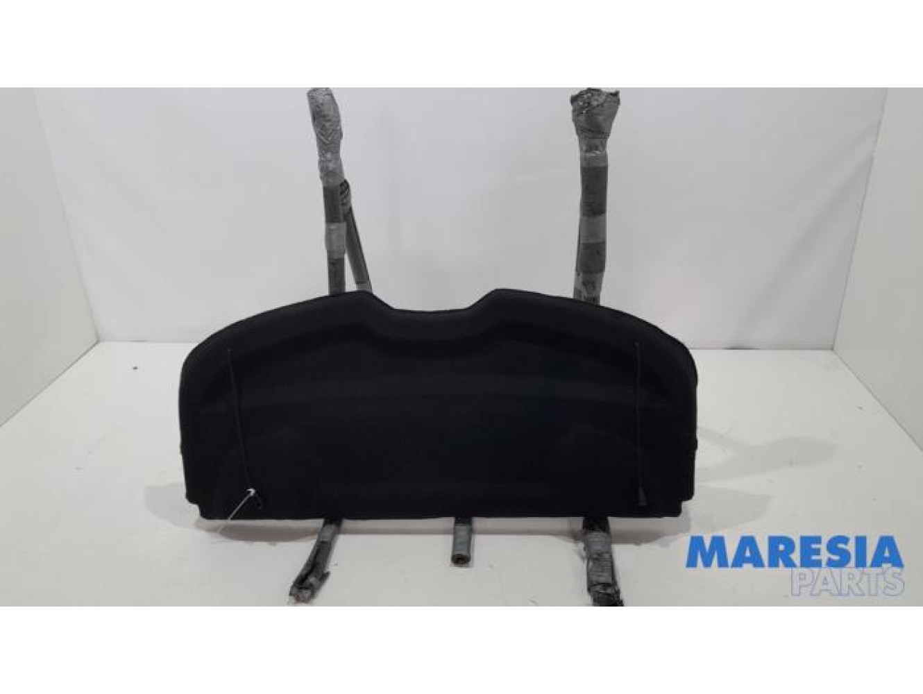 Peugeot - 208 - Parcel shelf