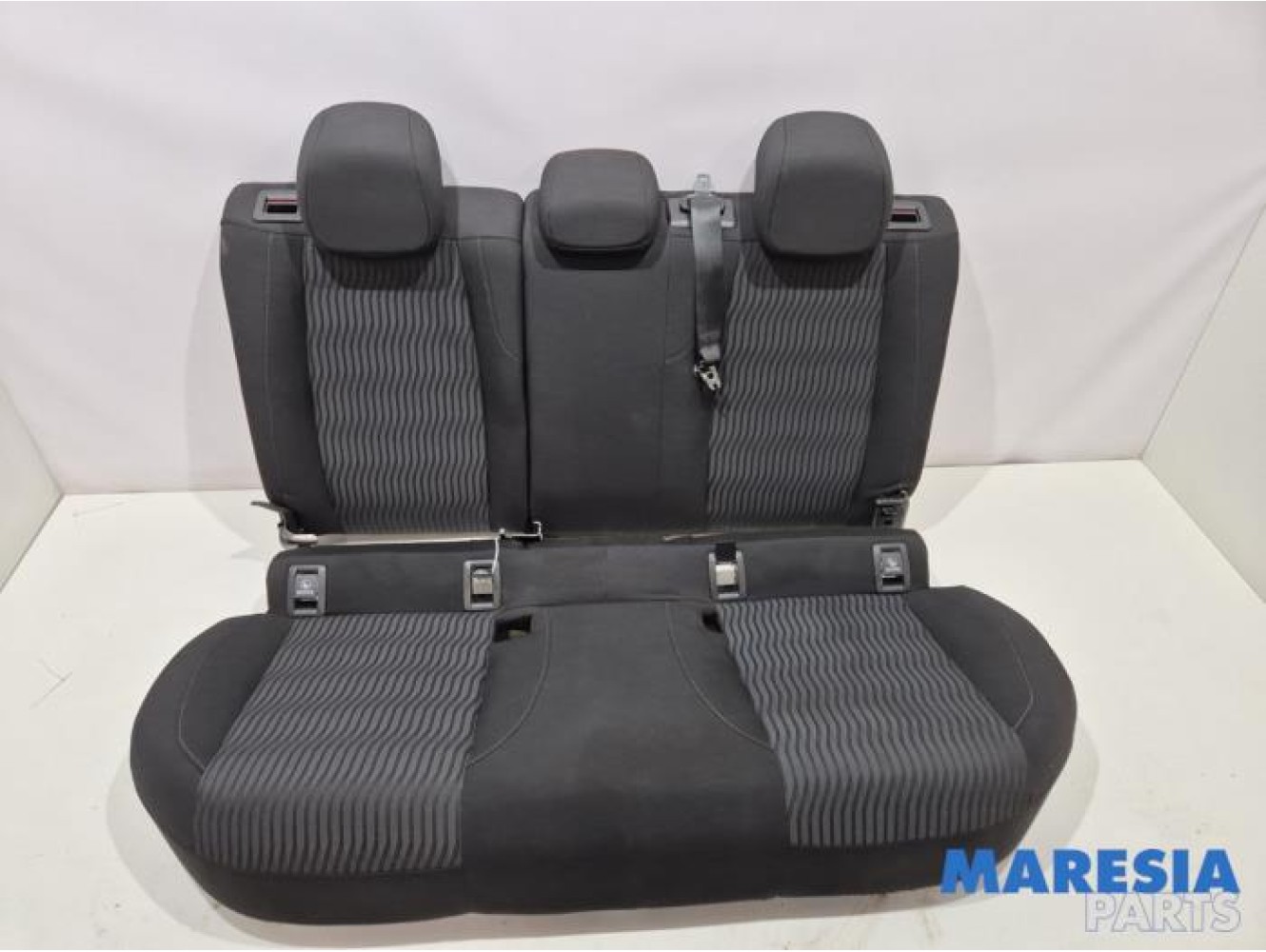 Peugeot - 308 - Rear bench seat