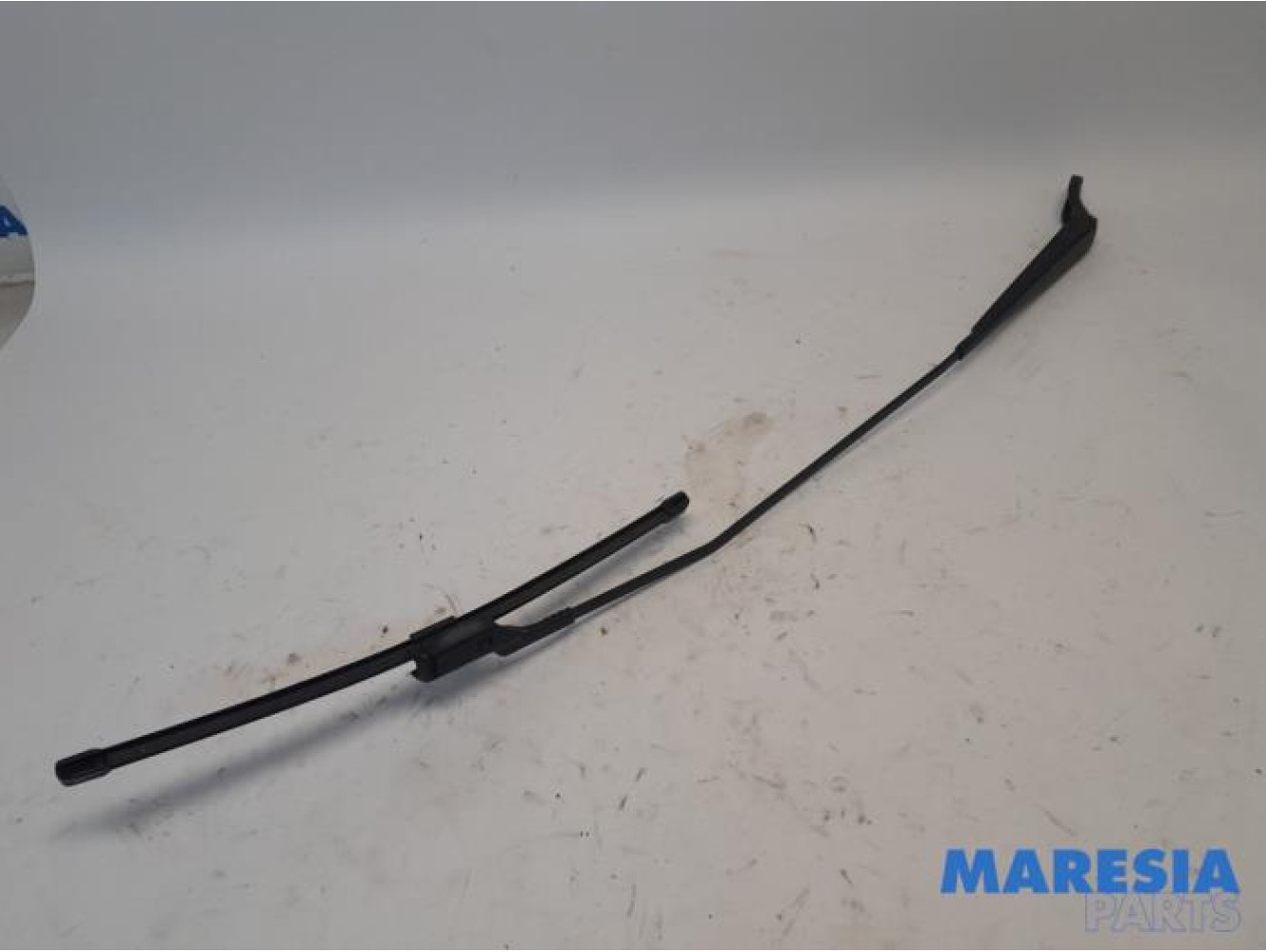 Peugeot - Partner - Front wiper arm
