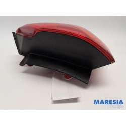 Peugeot - 3008 - Taillight, right