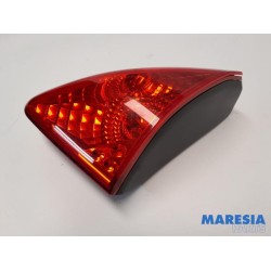 Peugeot - 3008 - Taillight, right
