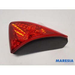Peugeot - 3008 - Taillight, right