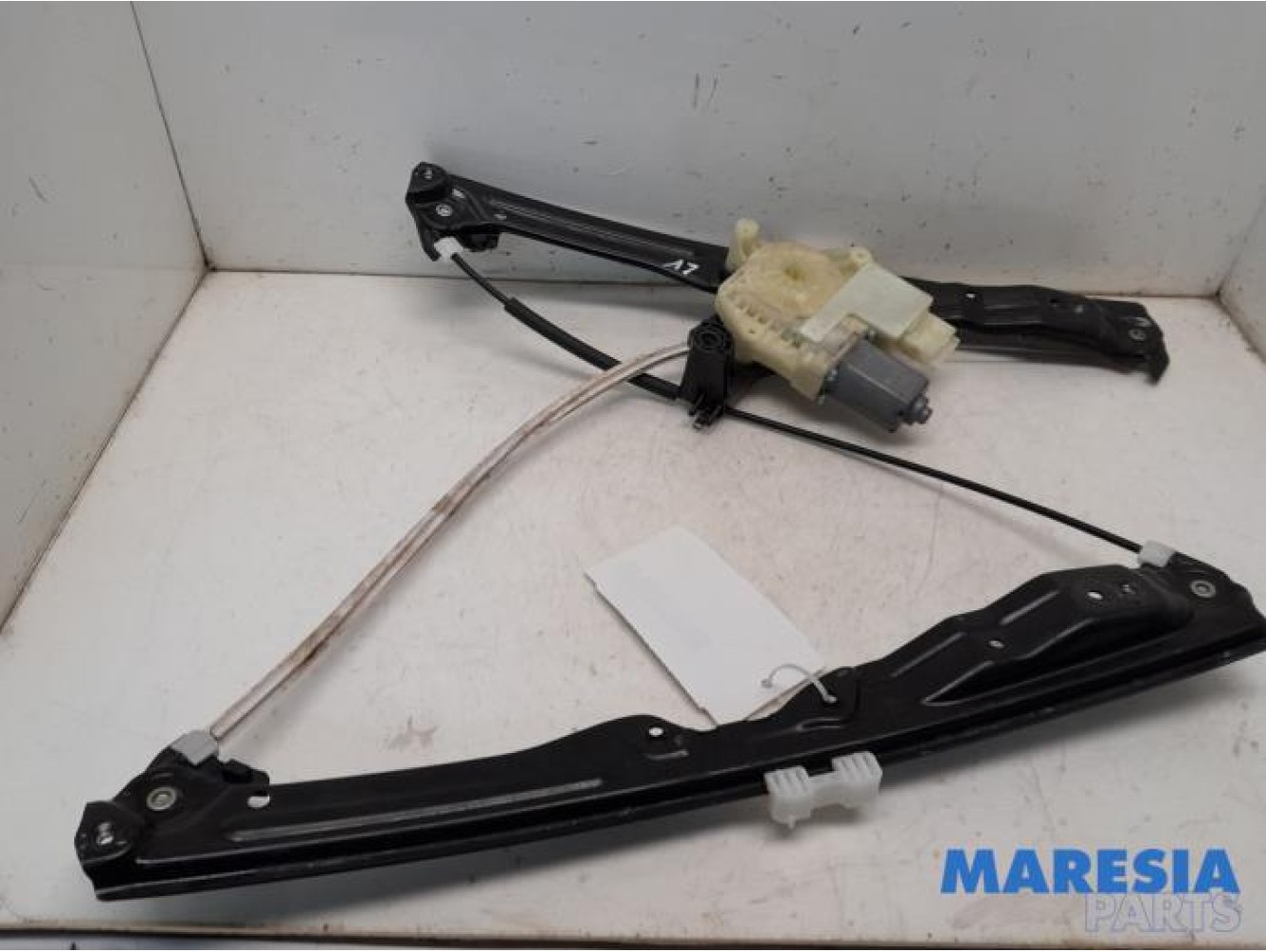 Peugeot - 308 - Window mechanism 4-door, front left