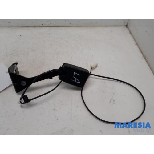 Peugeot - 3008 - Rear seatbelt buckle, left