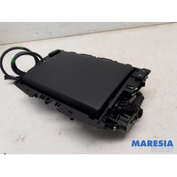 Peugeot - 3008 - Navigation Display