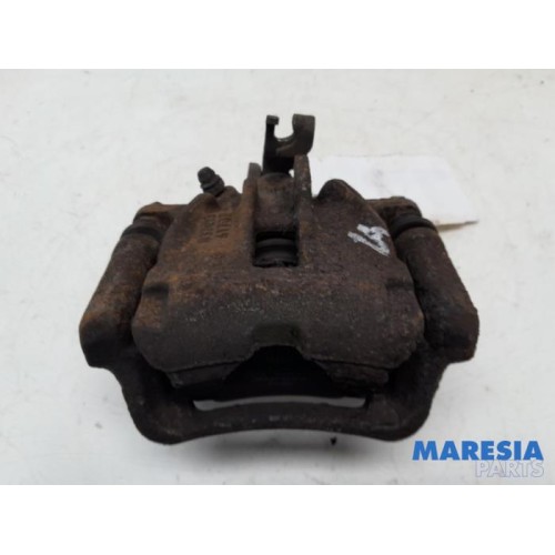 Renault - Trafic - Rear brake calliper, left
