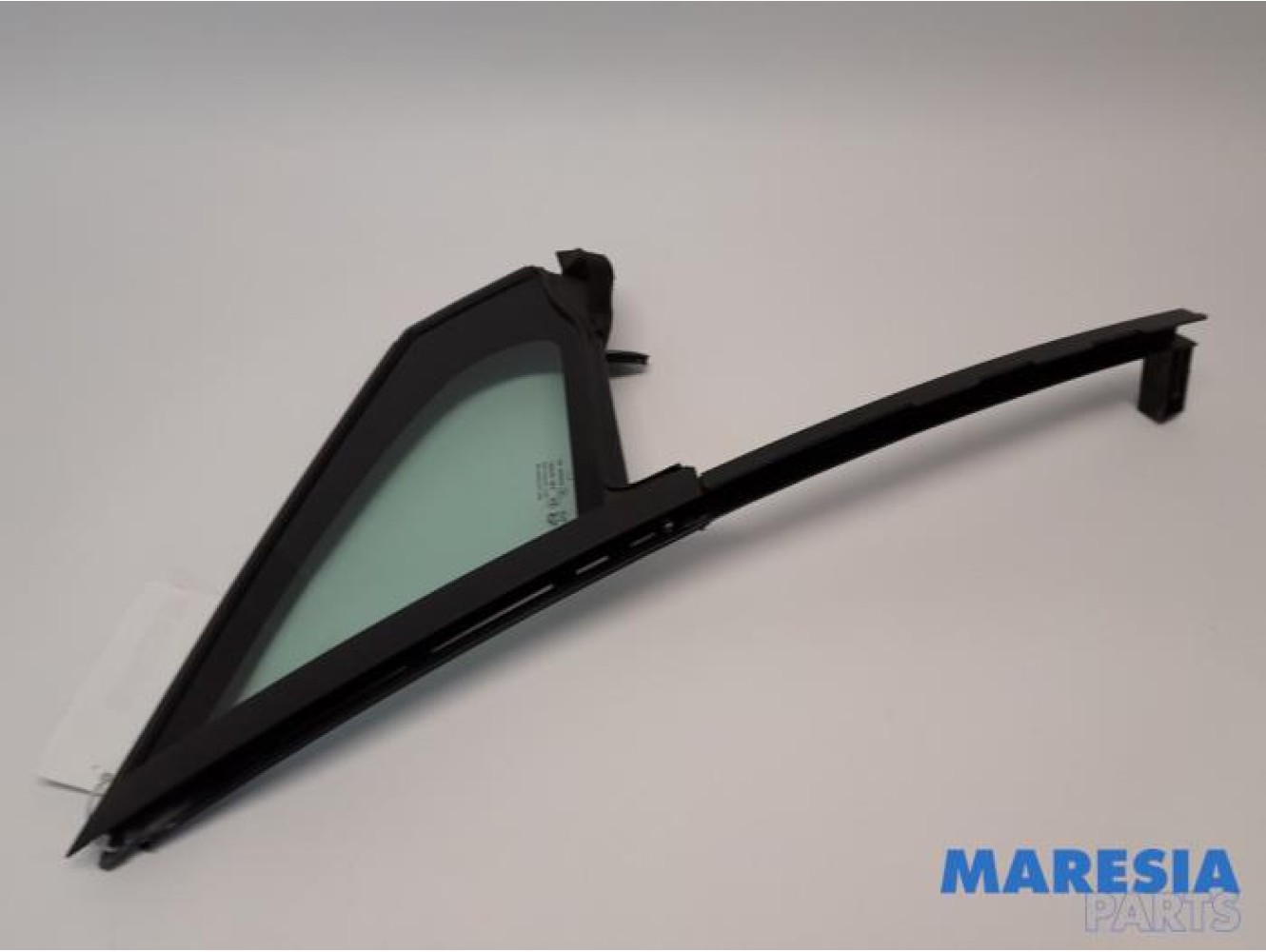 Peugeot - 208 - Quarter light, front right