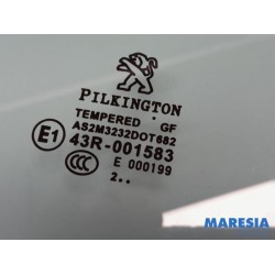 Peugeot - 208 - Portierruit 4Deurs rechts-achter