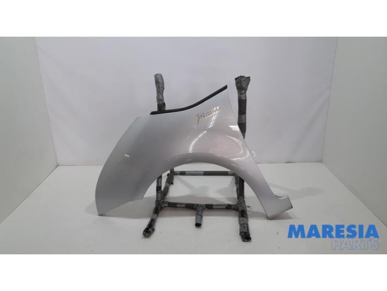 Citroen - C4 Grand Picasso - Front wing, left