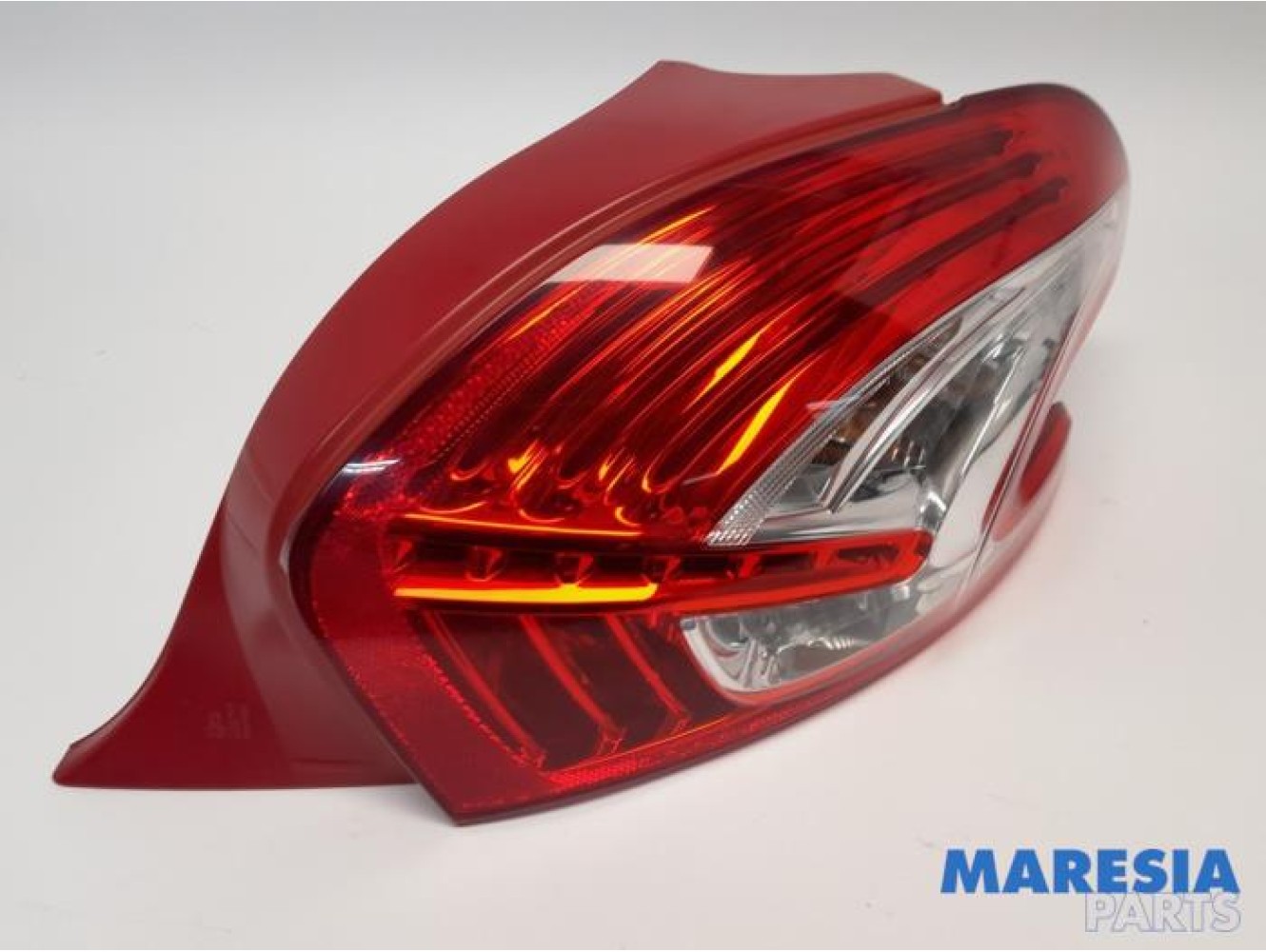 Peugeot - 208 - Taillight, right