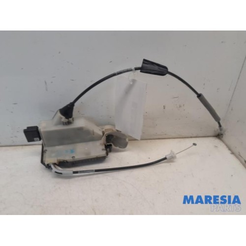 Peugeot - 208 - Door lock mechanism 4-door, front left