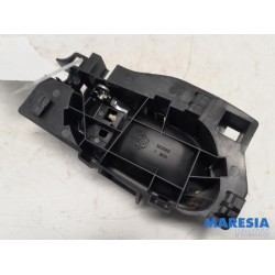 Peugeot - 208 - Door handle 4-door, front left