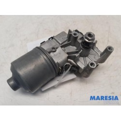 Peugeot - 208 - Front wiper motor