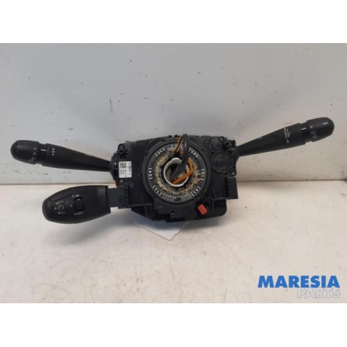 Peugeot - 208 - Steering column stalk