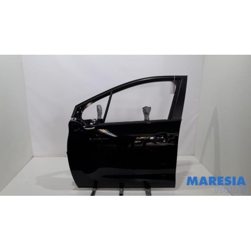 Peugeot - 208 - Tür 4-türig links vorne