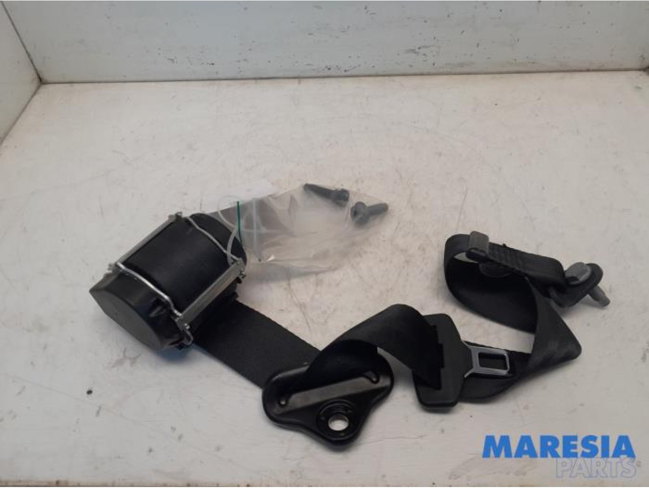 Peugeot - 208 - Sicherheitsgurt links hinten