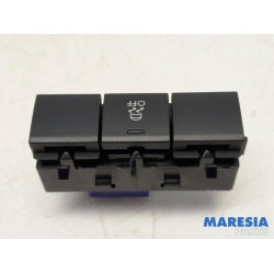 Peugeot - 208 - ESP switch