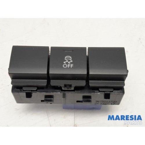 Peugeot - 208 - ESP switch
