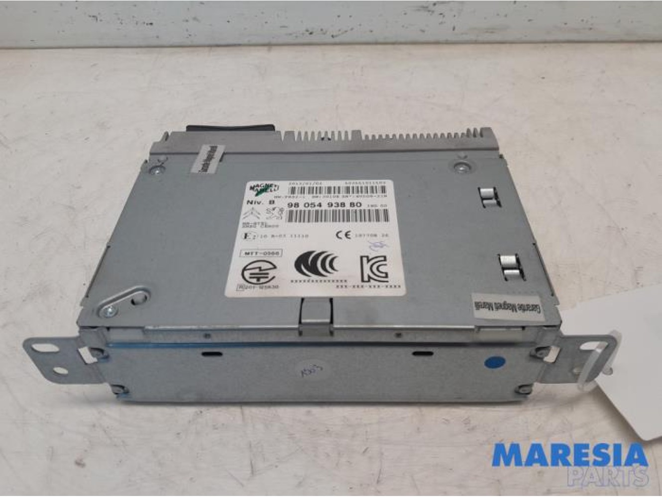 Peugeot - 208 - Radio module