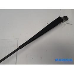 Peugeot - 208 - Front wiper arm