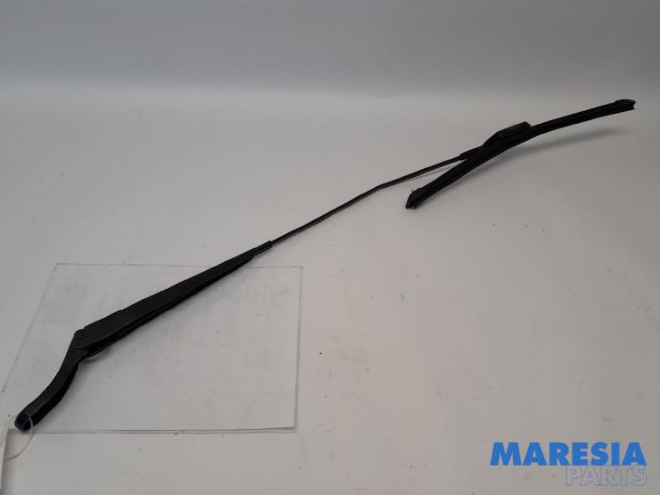 Peugeot - 208 - Front wiper arm