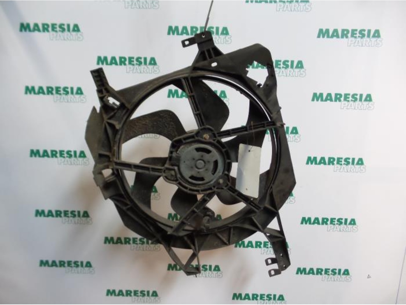 Renault - Trafic - Fan motor