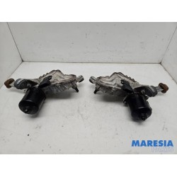 Renault - Grand Scenic - Front wiper motor
