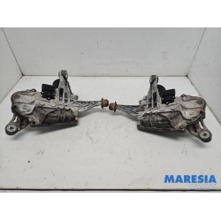 Renault - Grand Scenic - Front wiper motor