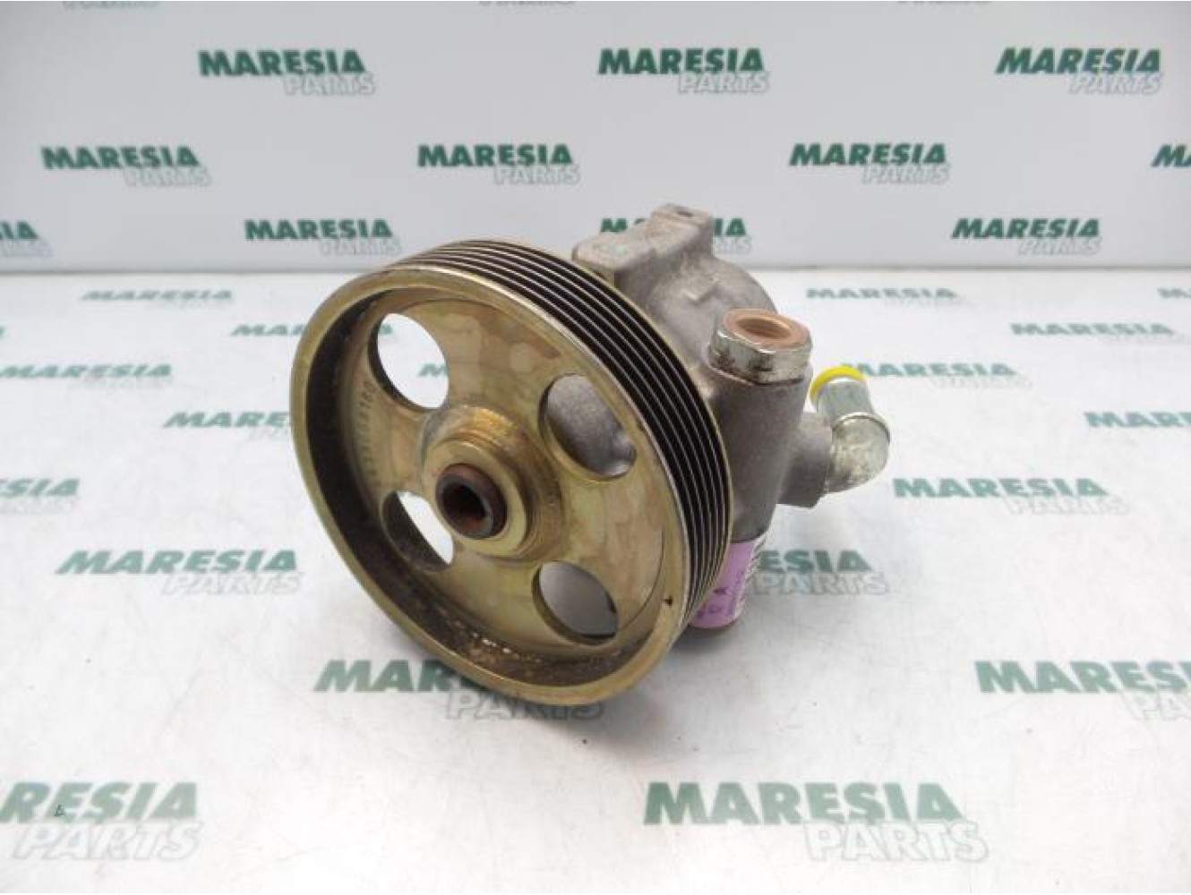 Citroen - Berlingo - Power steering pump