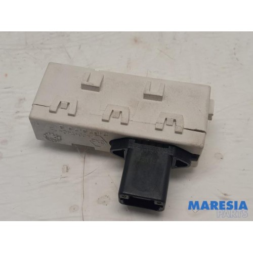 Renault - Kangoo - Airbag indicator light