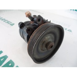 Renault - Clio - Power steering pump