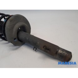 Peugeot - 208 - Front shock absorber rod, right