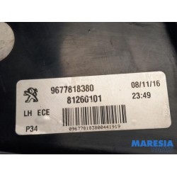 Peugeot - 308 - Rücklicht links