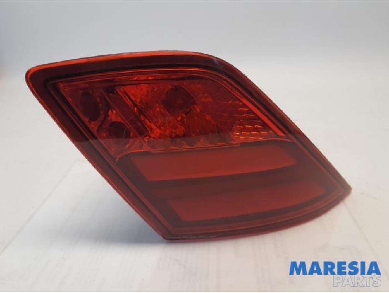 Peugeot - 308 - Taillight, right