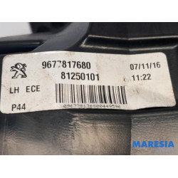 Peugeot - 308 - Taillight, left