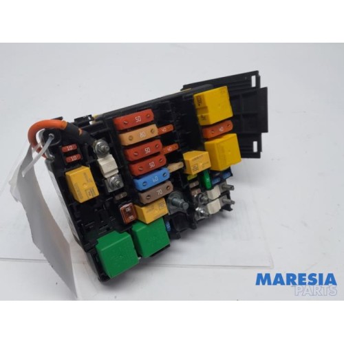 Peugeot - 308 - Fuse box