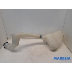 Peugeot - 208 - Front windscreen washer reservoir