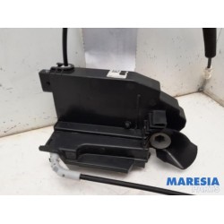 Peugeot - 308 - Door lock mechanism 4-door, front left