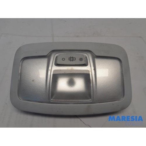 Peugeot - 308 - Binnenverlichting achter