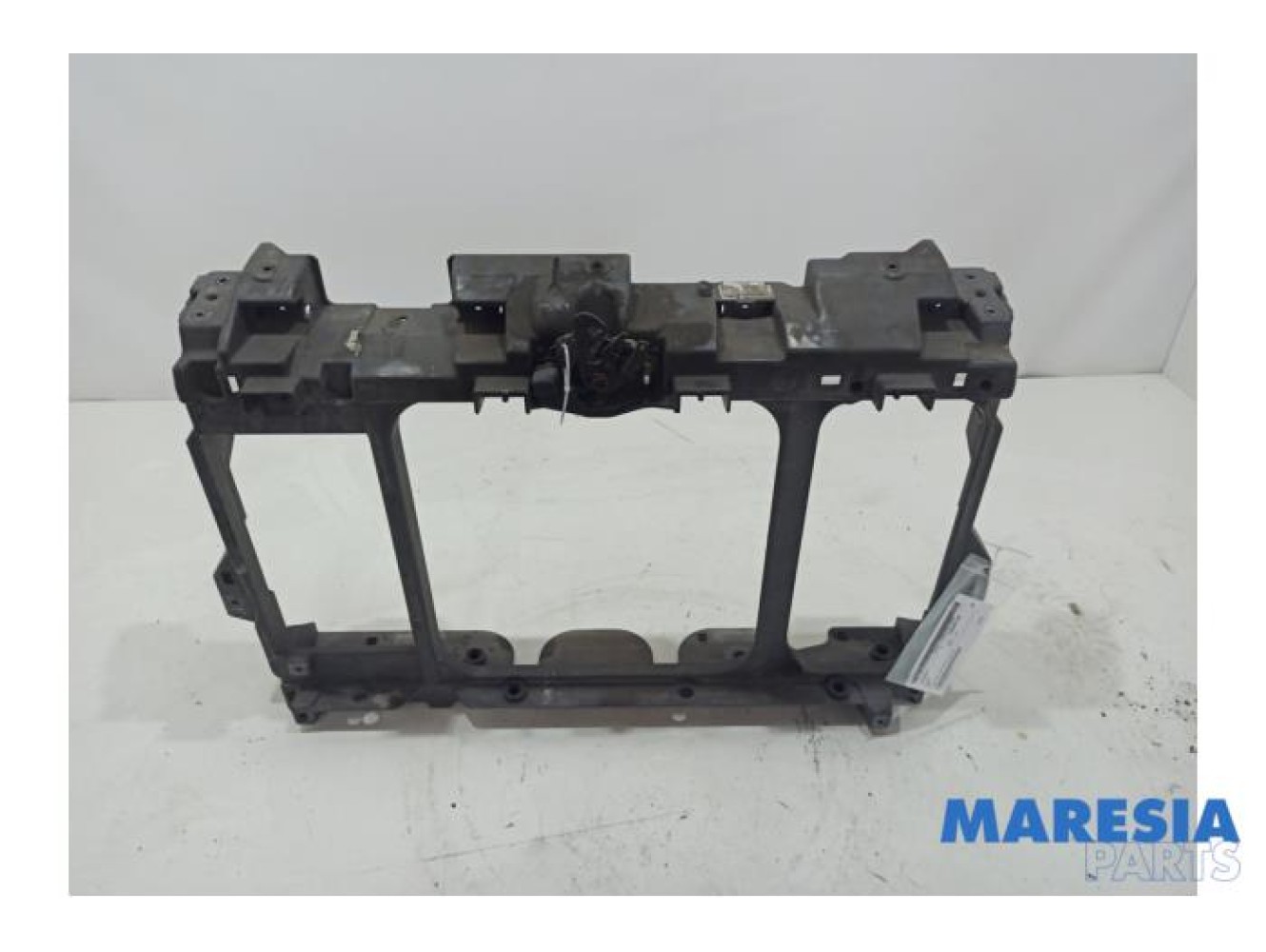 Peugeot - 508 - Front panel