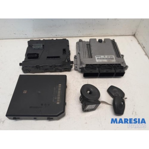 Renault - Kangoo - Engine management computer