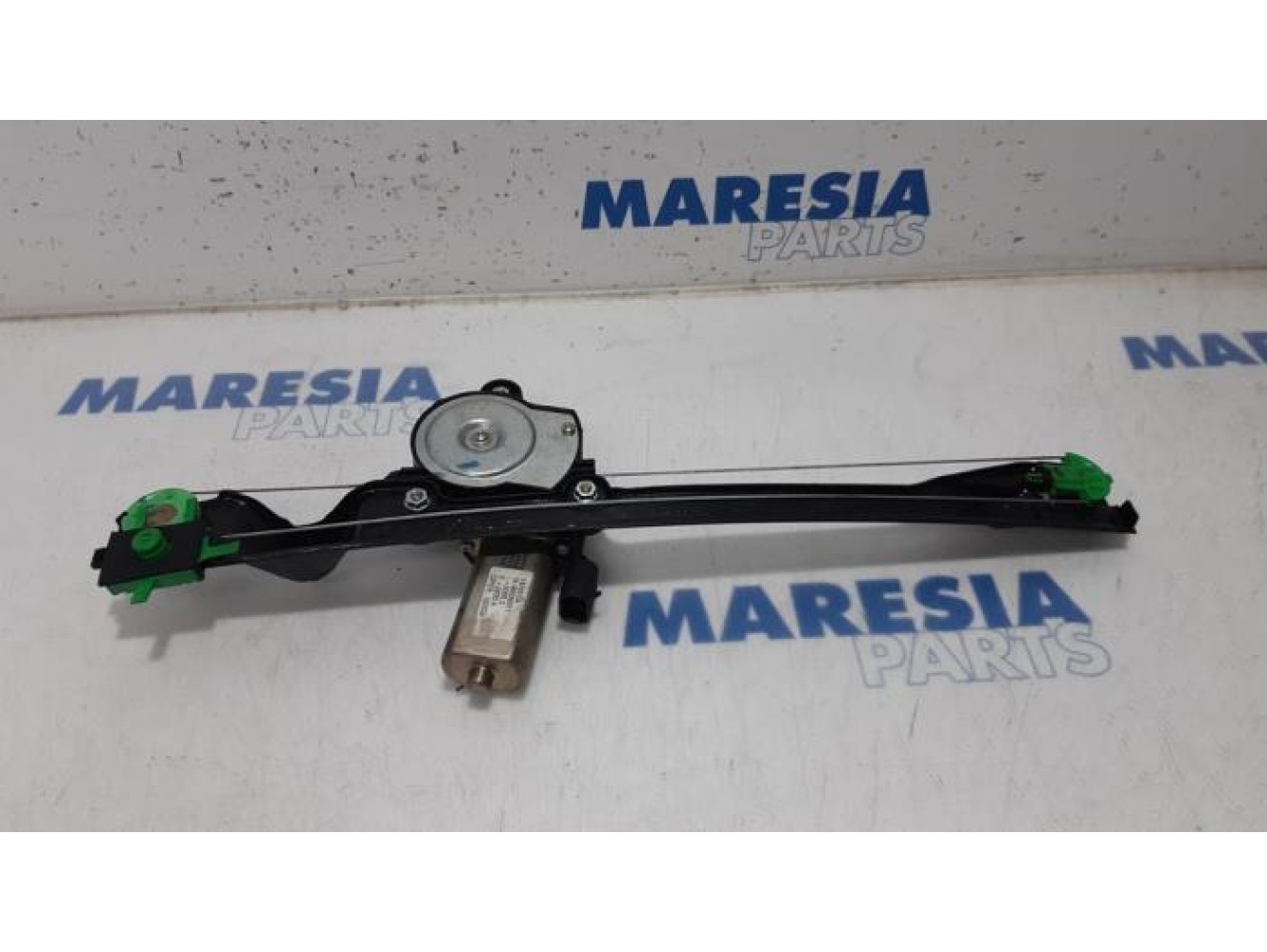 Fiat - Punto - Window mechanism 2-door, front right